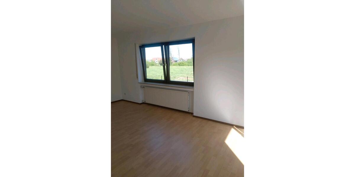 Einfamilienhaus Straubing - 5 Zimmer, 154 m&sup2;, 1.300&euro; | Angebot:26408422