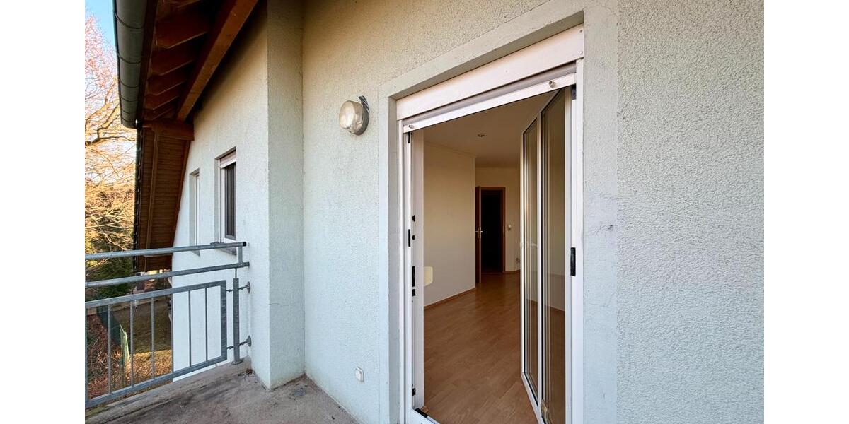 Dachgeschoßwohnung Weißenfels - 2 Zimmer, 60 m&sup2;, 420&euro; | Angebot:26635033