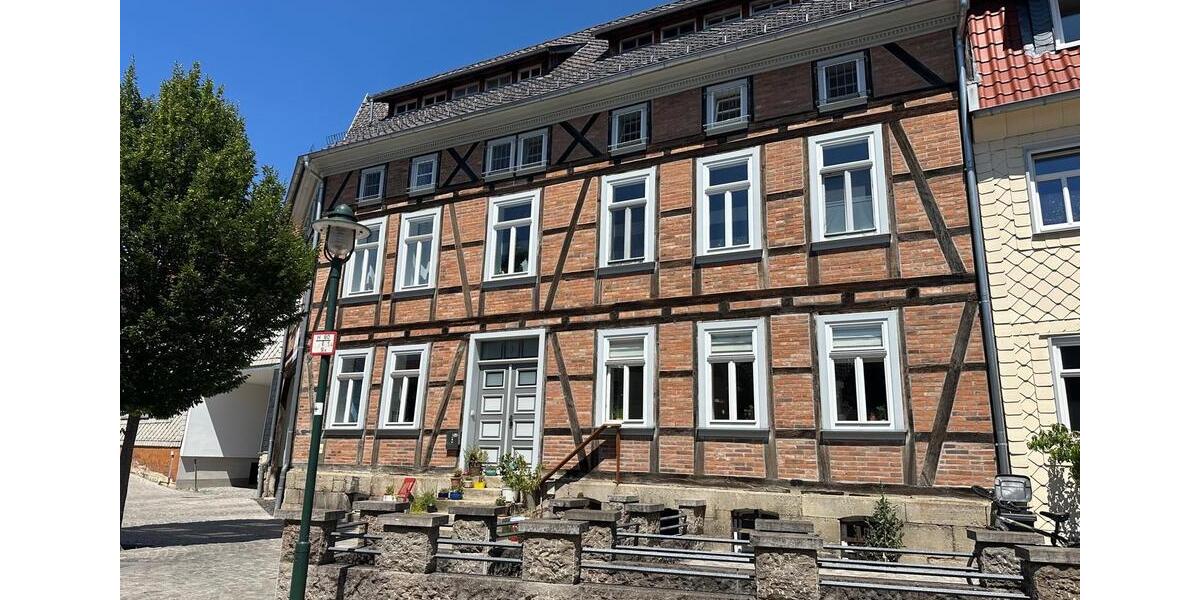 Charmante 4-Zimmer-Wohnung mit Balkon 4 zimmer