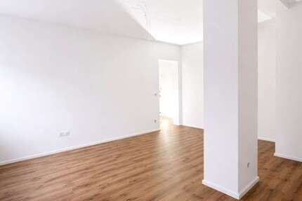 Wohnung Ludwigshafen - 2 Zimmer, 42 m&sup2;, 580&euro; | Angebot:26124975