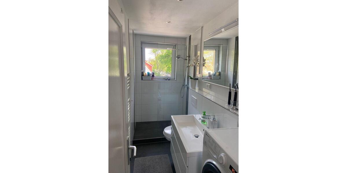 Etagenwohnung Bremen Häfen - 3 Zimmer, 63 m&sup2;, 800&euro; | Angebot:26663726