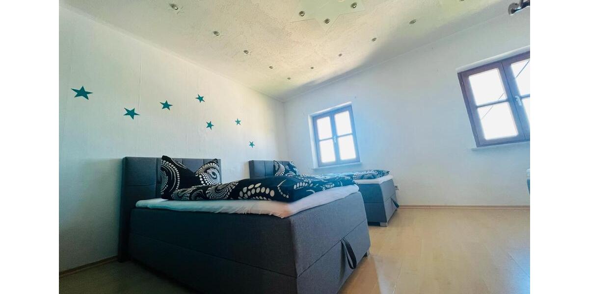 Wohnen auf Zeit Kammeltal - 4 Zimmer, 98 m&sup2;, 18&euro; | Angebot:26150326