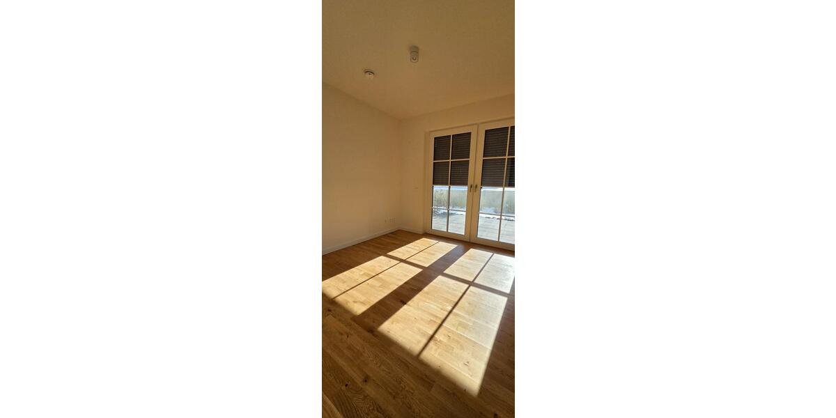 Erdgeschoßwohnung Neustadt in Holstein - 3 Zimmer, 89 m&sup2;, 1.440&euro; | Angebot:25980968