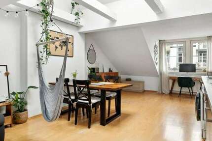 Wohnung Hamburg Eimsbüttel - 2 Zimmer, 71 m&sup2;, 2.450&euro; | Angebot:27275390