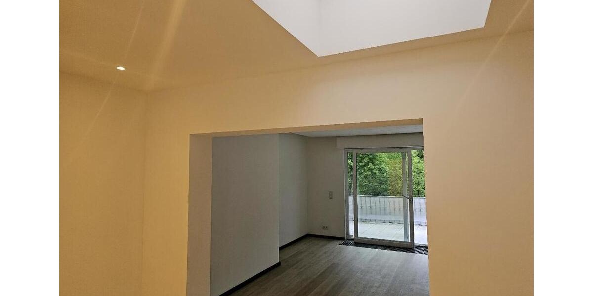 Etagenwohnung Reichshof - 4 Zimmer, 144 m&sup2;, 1.270&euro; | Angebot:26365967