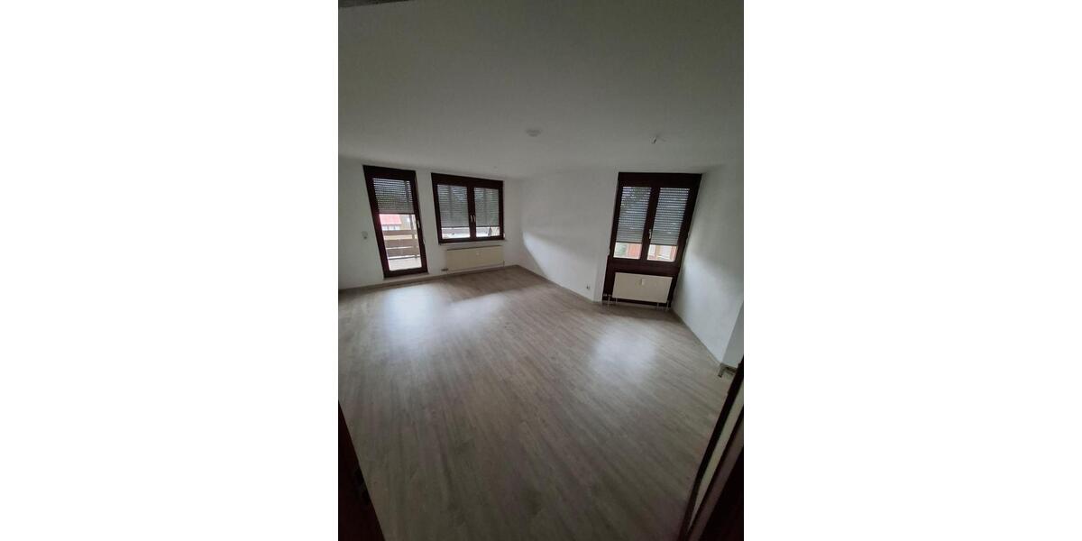 Etagenwohnung Heidenheim an der Brenz - 4 Zimmer, 89 m&sup2;, 890&euro; | Angebot:25589638