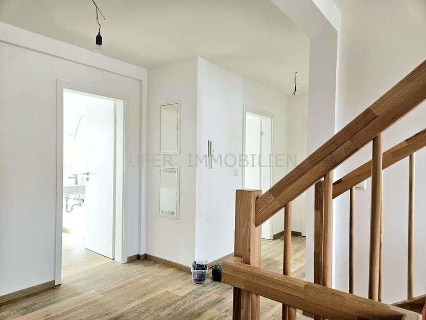 Haus zum Mieten in Landau 1.835 € 156.34 m² 5 zimmer