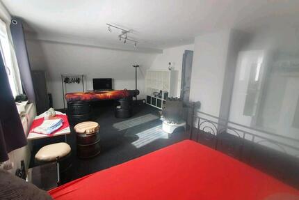 Wohnen auf Zeit Hausen - 1 Zimmer, 28 m&sup2;, 25&euro; | Angebot:25588002