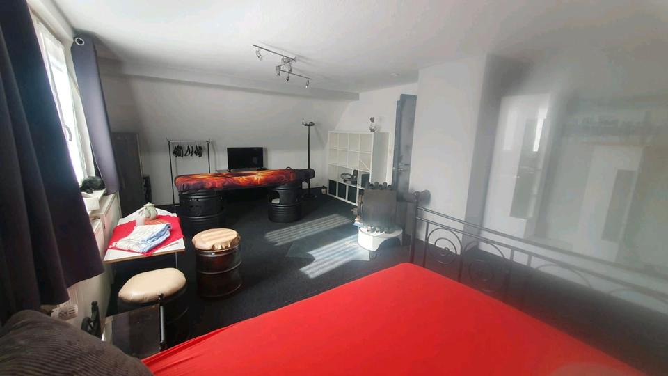 Wohnen auf Zeit Hausen - 1 Zimmer, 28 m&sup2;, 25&euro; | Angebot:25588002