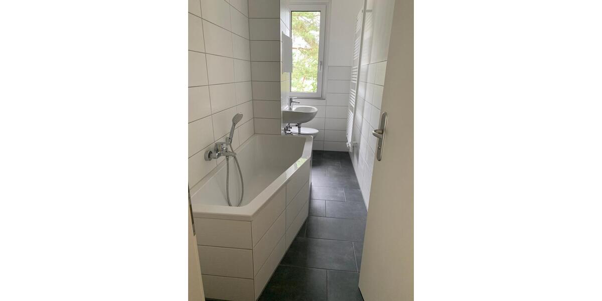 Etagenwohnung Bad Liebenwerda - 3 Zimmer, 58 m&sup2;, 347&euro; | Angebot:26646479