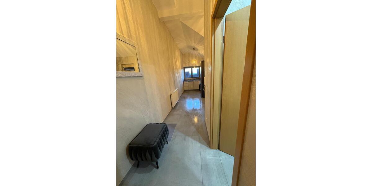 Dachgeschoßwohnung Abstatt - 1 Zimmer, 50 m&sup2;, 55&euro; | Angebot:24714884