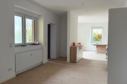 Wohnung Sankt Wendel - 5 Zimmer, 114 m&sup2;, 900&euro; | Angebot:23871841