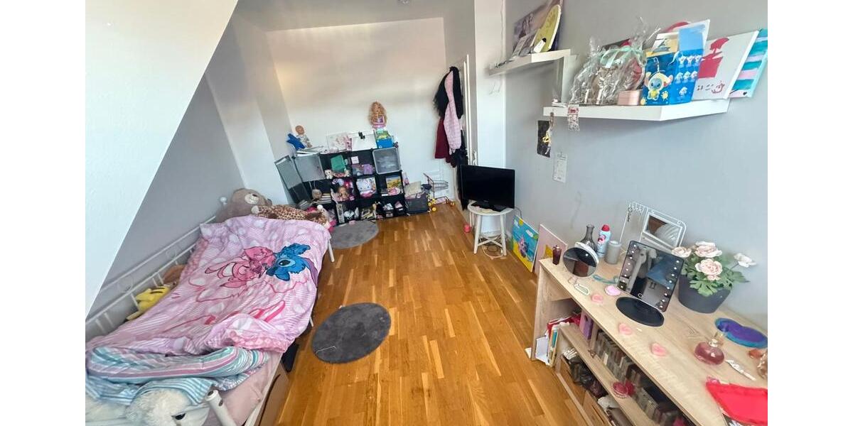 Etagenwohnung Saarbrücken St. Arnual - 4 Zimmer, 98 m&sup2;, 950&euro; | Angebot:26293936