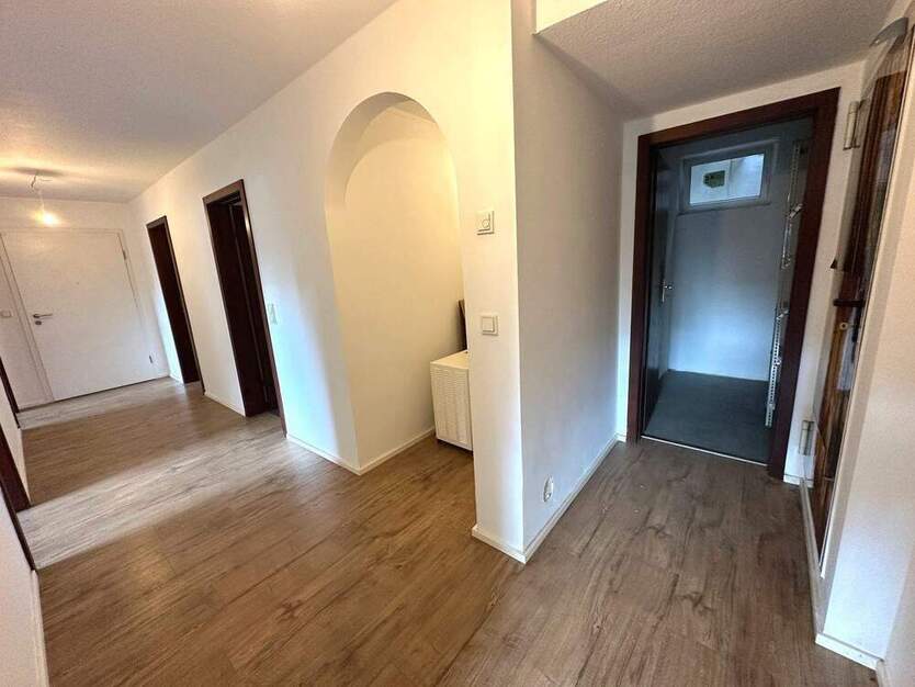 3-Zimmer-Wohnung im Erdgeschoss eines Dreifamilienhauses – mit Fußbodenheizung