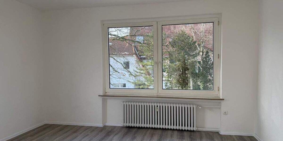 Etagenwohnung Bremerhaven Geestemünde - 3 Zimmer, 120 m&sup2;, 810&euro; | Angebot:25797442