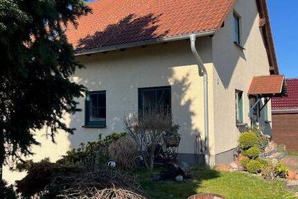 Haus Rositz - 6 Zimmer, 139 m&sup2;, 1.050&euro; | Angebot:26155049