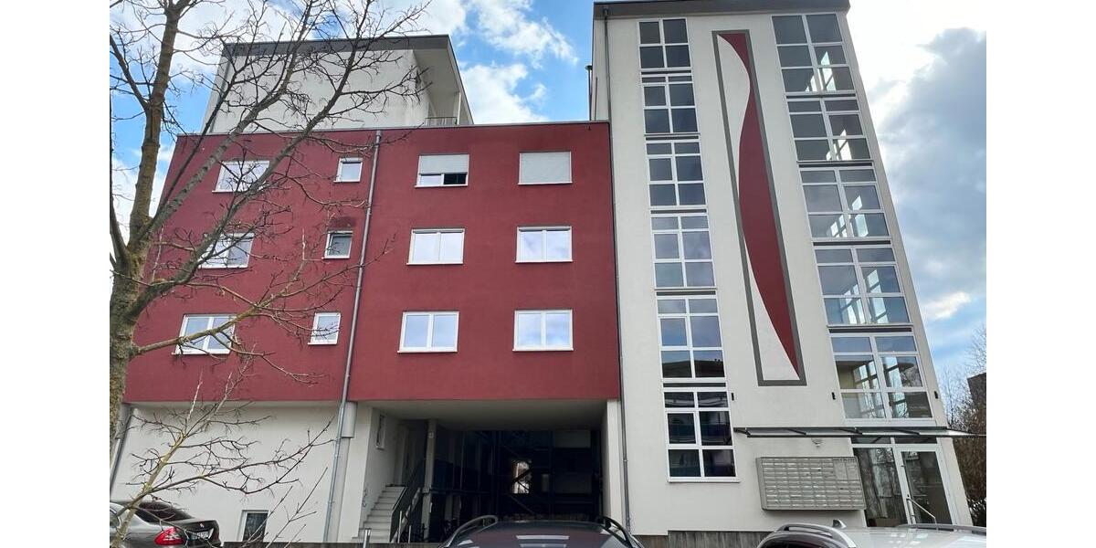 Teilmöblierte, modernisierte 2-Zimmer-Wohnung in Neu-Ulm 2 zimmer