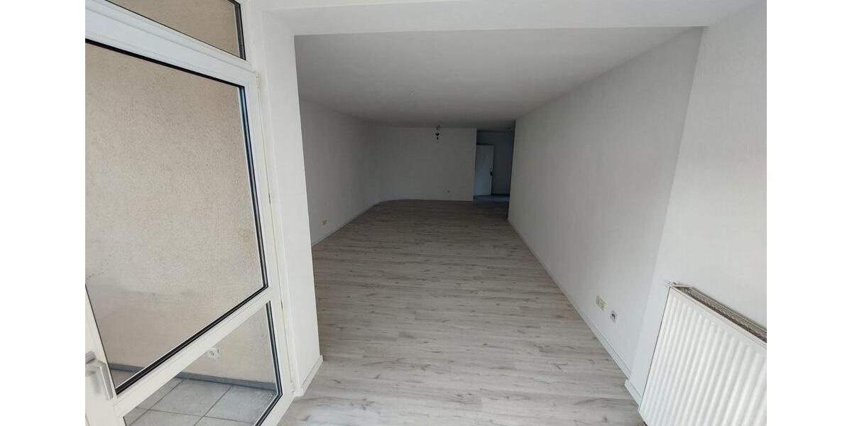 Erdgeschoßwohnung Maintal - 3 Zimmer, 89 m&sup2;, 1.000&euro; | Angebot:26582746