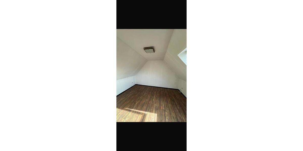 Dachgeschoßwohnung Osnabrück Dodesheide - 1 Zimmer, 25 m&sup2;, 325&euro; | Angebot:26445284