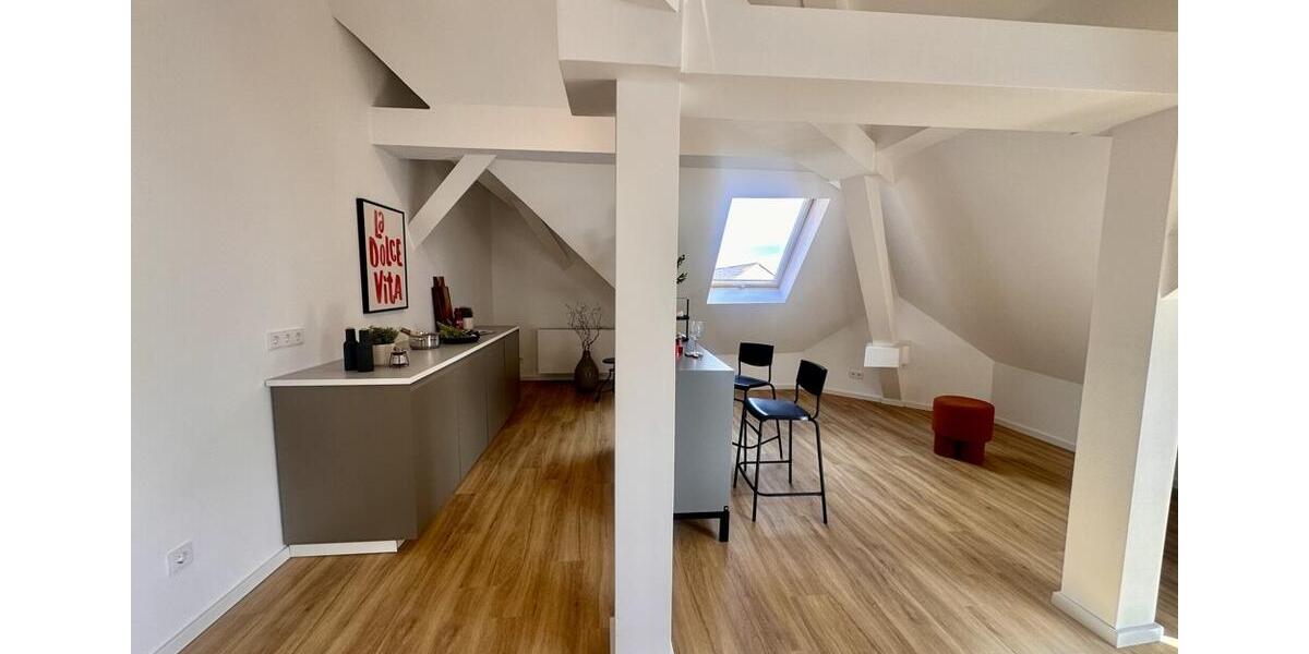 Dachgeschoßwohnung Landau in der Pfalz - 3 Zimmer, 113 m&sup2;, 1.471&euro; | Angebot:22059031