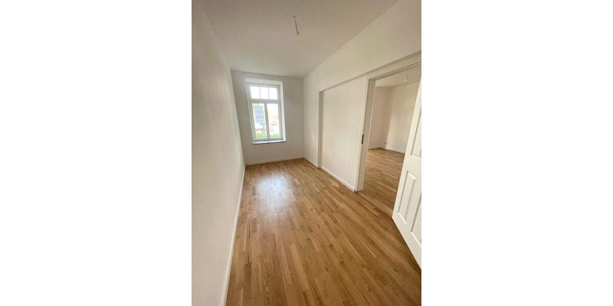 Etagenwohnung Chemnitz Sonnenberg - 3 Zimmer, 83 m&sup2;, 500&euro; | Angebot:26843669