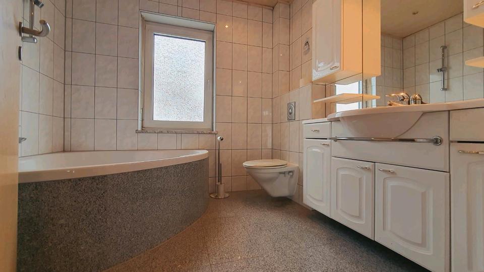 Etagenwohnung Ramstein-Miesenbach Miesenbach - 5 Zimmer, 190 m&sup2;, 1.350&euro; | Angebot:26597787