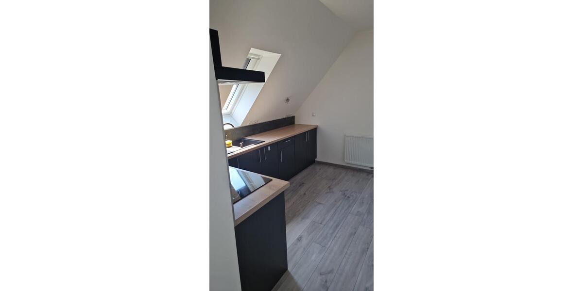 Dachgeschoßwohnung Zweibrücken - 1 Zimmer, 68 m&sup2;, 700&euro; | Angebot:26137465