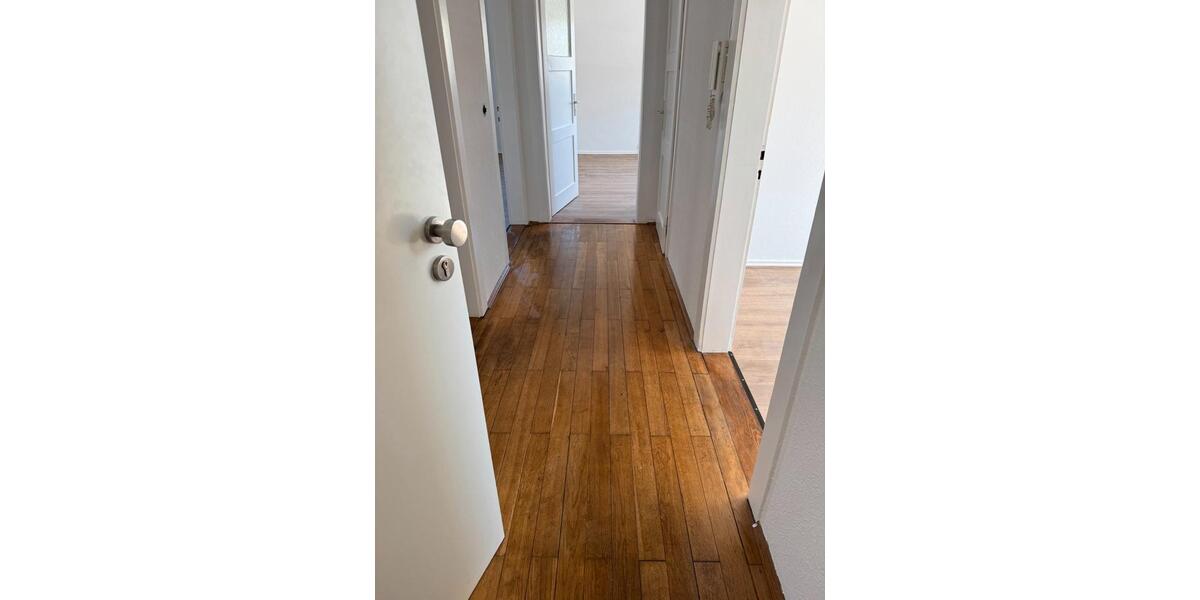 Erdgeschoßwohnung Bad Neustadt an der Saale - 4 Zimmer, 70 m&sup2;, 770&euro; | Angebot:26281623