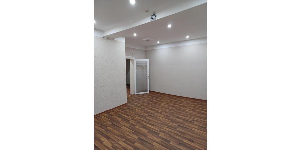 Attraktive Gewerbeeinheit in guter Lage – Erdgeschoss, vielseitig nutzbar! zimmer