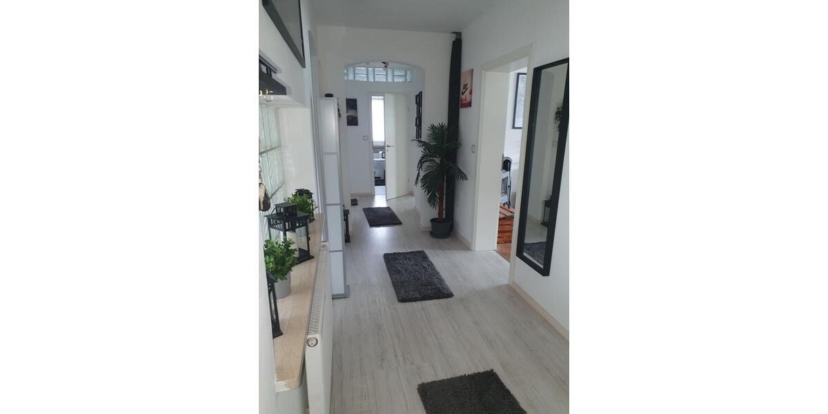 Erdgeschoßwohnung Warstein - 4 Zimmer, 120 m&sup2;, 990&euro; | Angebot:24804529