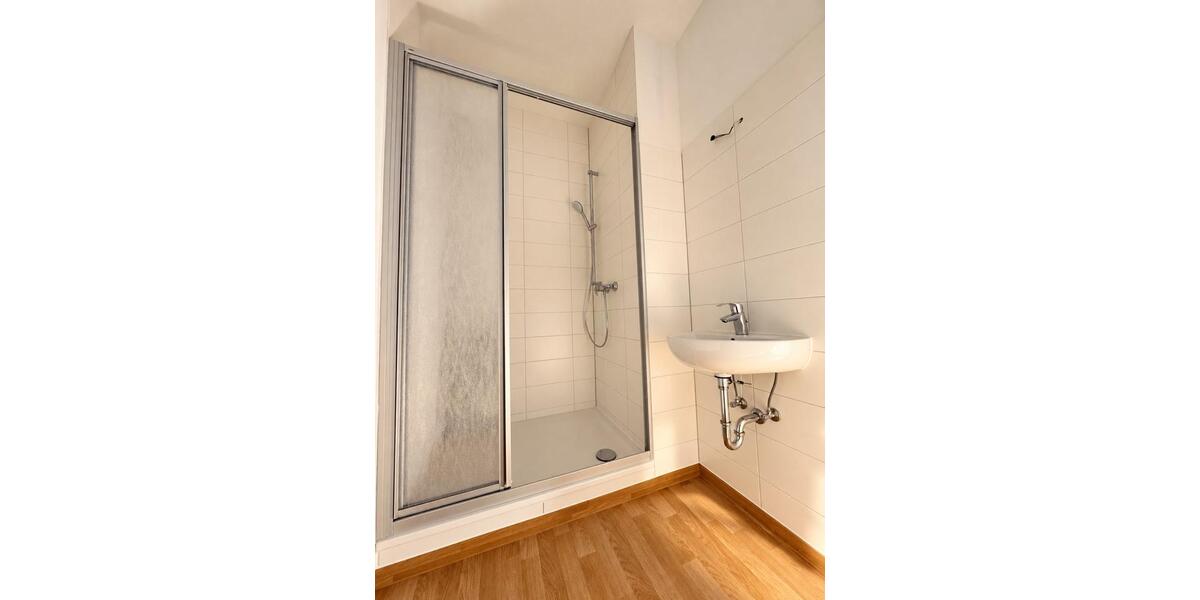 Dachgeschoßwohnung Bad Freienwalde (Oder) - 2 Zimmer, 67 m&sup2;, 540&euro; | Angebot:27634320