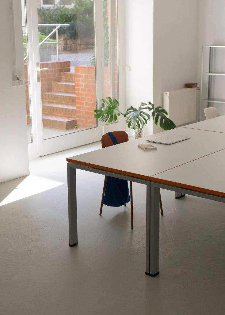 Schreibtischplatz im kreativen Coworking-Space Atelier Studio - All-in-Miete zimmer