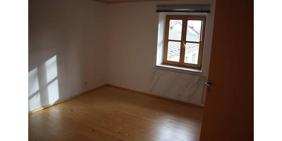 Etagenwohnung Wenzenbach - 2 Zimmer, 40 m&sup2;, 350&euro; | Angebot:26676115