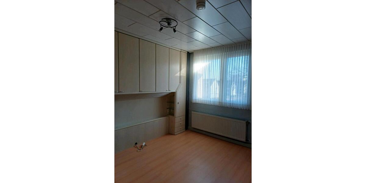 Etagenwohnung Krefeld Gartenstadt - 2 Zimmer, 51 m&sup2;, 850&euro; | Angebot:26200631