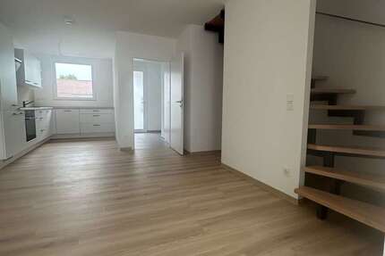 Haus Alzey - 5 Zimmer, 145 m&sup2;, 1.950&euro; | Angebot:27080721