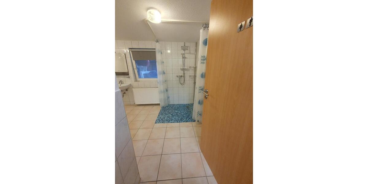 Erdgeschoßwohnung Bad Urach - 3 Zimmer, 76 m&sup2;, 850&euro; | Angebot:26020871