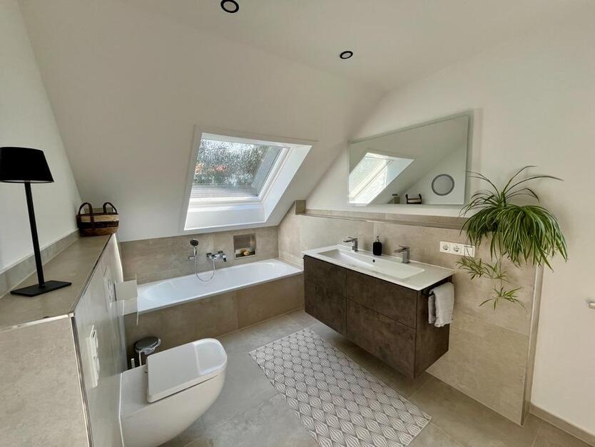 Hochwertige FamilienWohnung 1km von Hünfeld mit Sauna