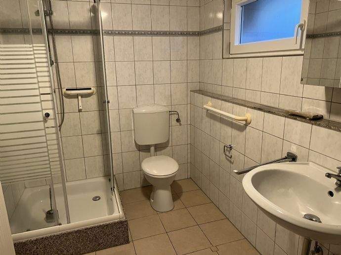 Etagenwohnung Engen - 3 Zimmer, 108 m&sup2;, 900&euro; | Angebot:26257441