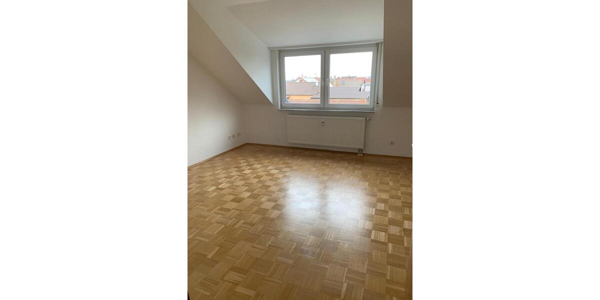 Dachgeschoßwohnung Biebesheim am Rhein - 3 Zimmer, 93 m&sup2;, 950&euro; | Angebot:25643968