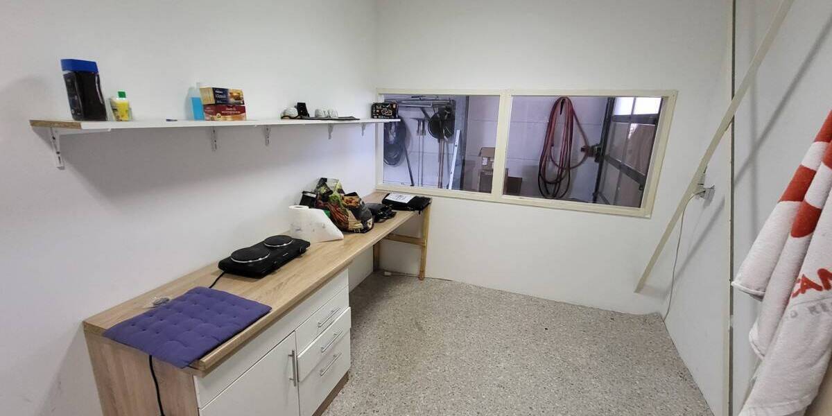 Gewerbeobjekt Lübeck / Sankt Lorenz Nord St. Lorenz Nord - 2 Zimmer, 73 m&sup2;, 1.300&euro; | Angebot:25670276