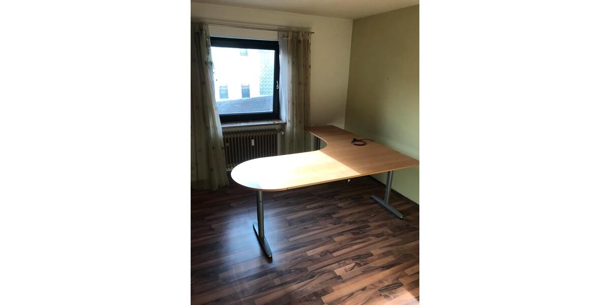 Etagenwohnung Sinzing - 5 Zimmer, 130 m&sup2;, 1.400&euro; | Angebot:25905392