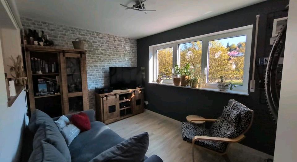 Erdgeschoßwohnung Bad Neustadt an der Saale - 4 Zimmer, 92 m&sup2;, 1.050&euro; | Angebot:26704325