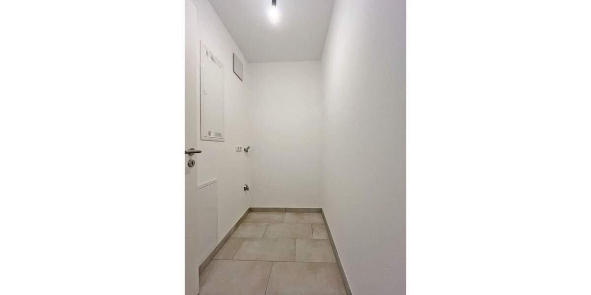 Etagenwohnung Markt Schwaben - 2 Zimmer, 54 m&sup2;, 1.300&euro; | Angebot:25776846