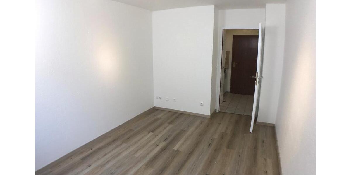Erdgeschoßwohnung Bayreuth Bernecker Straße / Insel / Riedelsberg - 1 Zimmer, 18 m&sup2;, 300&euro; | Angebot:25981948