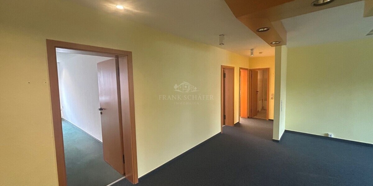 Gepflegte Büro-Praxisfläche mit ca. 180m², sofort bezugsfrei, Nähe RheinChristuskirche - - Gewerbeobjekt Mainz | Angebot:26143177