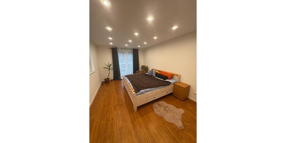 Etagenwohnung Erftstadt - 4 Zimmer, 94 m&sup2;, 1.600&euro; | Angebot:24772491