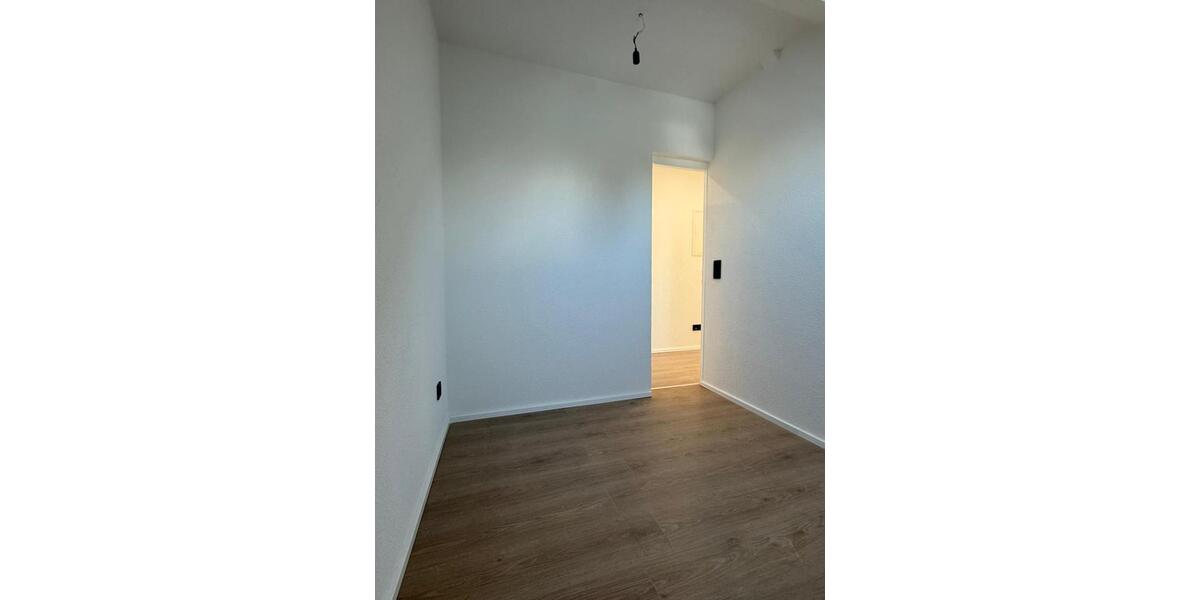 Etagenwohnung Kassel Nordshausen - 4 Zimmer, 85 m&sup2;, 980&euro; | Angebot:25306031