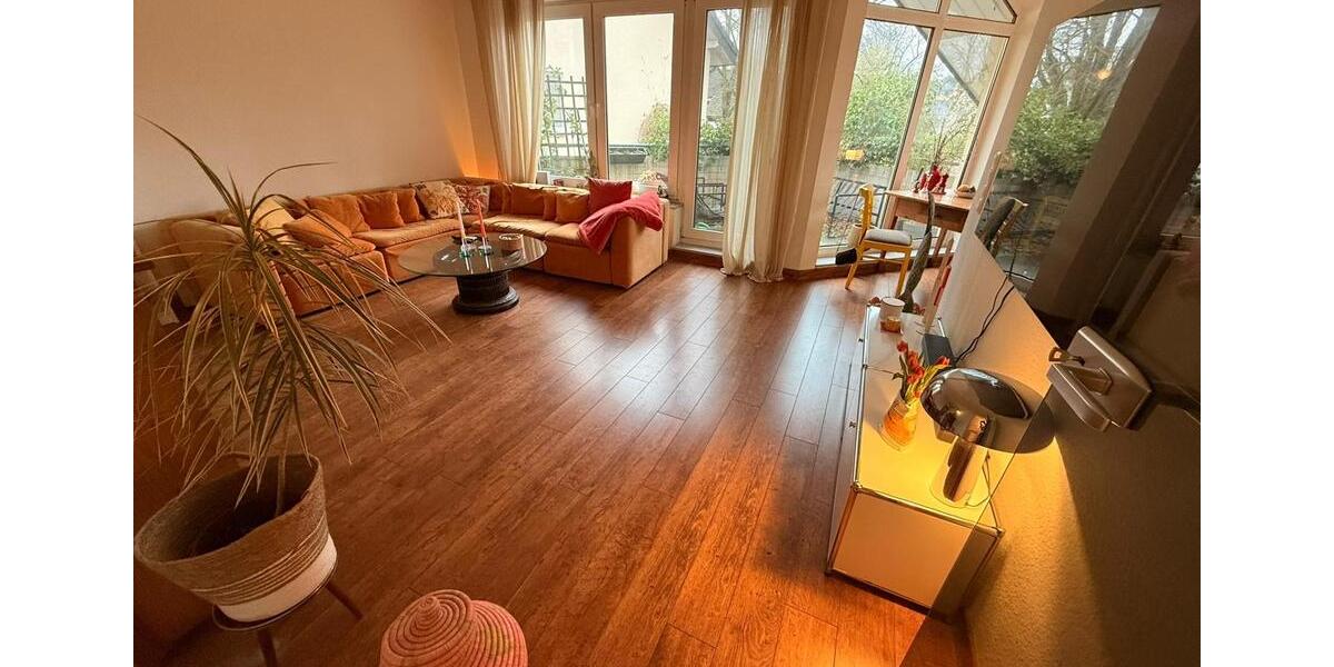 Etagenwohnung Köln Rodenkirchen - 3 Zimmer, 72 m&sup2;, 1.850&euro; | Angebot:26393508