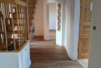 Wohnung Barntrup - 4 Zimmer, 100 m&sup2;, 675&euro; | Angebot:24772515