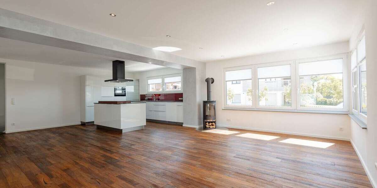 Etagenwohnung Hagnau am Bodensee - 4 Zimmer, 140 m&sup2;, 2.600&euro; | Angebot:27270995